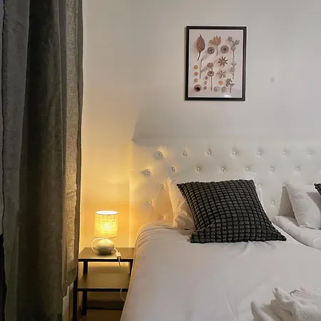 Apartment Nextdoor Host Eco-lodge 24h Self Check-in With Bathtub